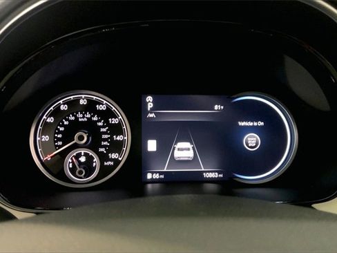 Used 2023 Genesis GV70 2.5T w/ Advanced Package image 19