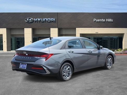 New 2026 Hyundai Elantra Sport FWD image 3