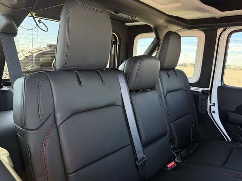 New 2026 Jeep Wrangler Unlimited Rubicon image 22
