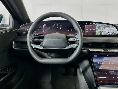 Used 2024 Lucid Air Pure RWD image 18