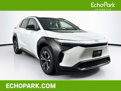 Used 2023 Toyota bZ4X AWD w/ Weather Package image 1