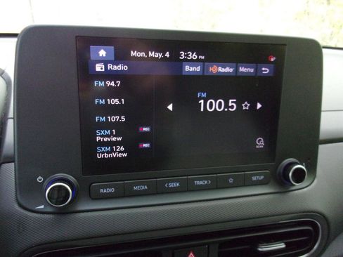 Used 2023 Hyundai Kona SEL AWD/4WD image 22