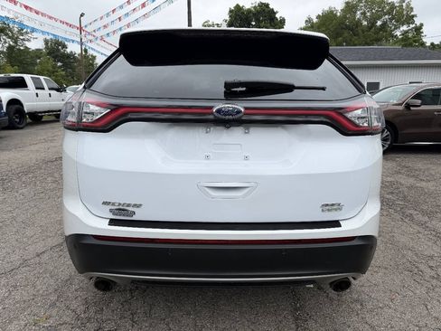 Used 2017 Ford Edge SEL w/ Cargo Accessory Package FWD image 5