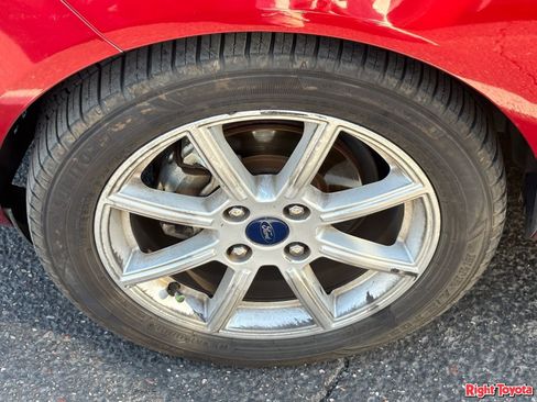 Used 2016 Ford Fiesta SE w/ Equipment Group 201A FWD image 8