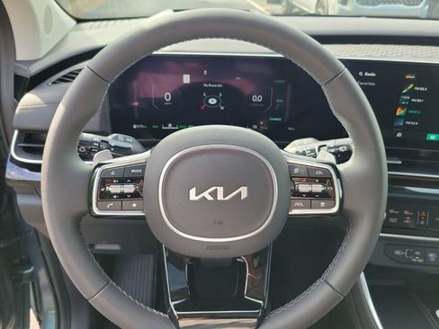 New 2026 Kia Carnival SX Prestige FWD image 17