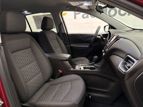 Used 2020 Chevrolet Equinox LT AWD/4WD image 29