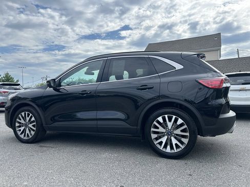 Used 2020 Ford Escape Titanium AWD/4WD image 6