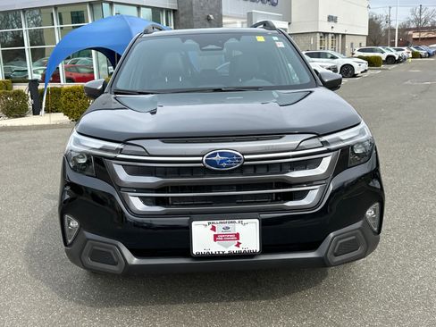 Certified 2025 Subaru Forester Limited AWD/4WD image 6
