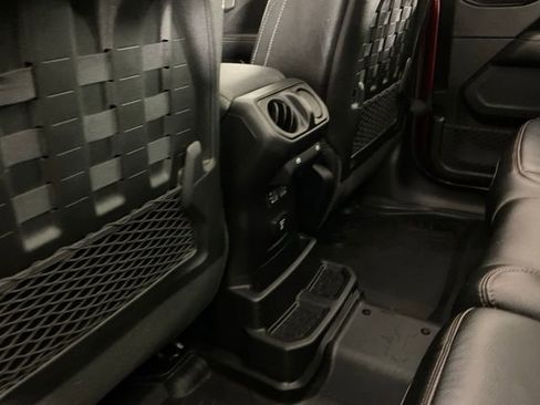 Used 2021 Jeep Wrangler Unlimited Rubicon image 27