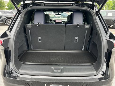Certified 2026 INFINITI QX60 Sport w/ Dark Cargo Package AWD/4WD image 19