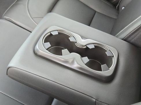 Used 2022 Chevrolet Colorado ZR2 image 37