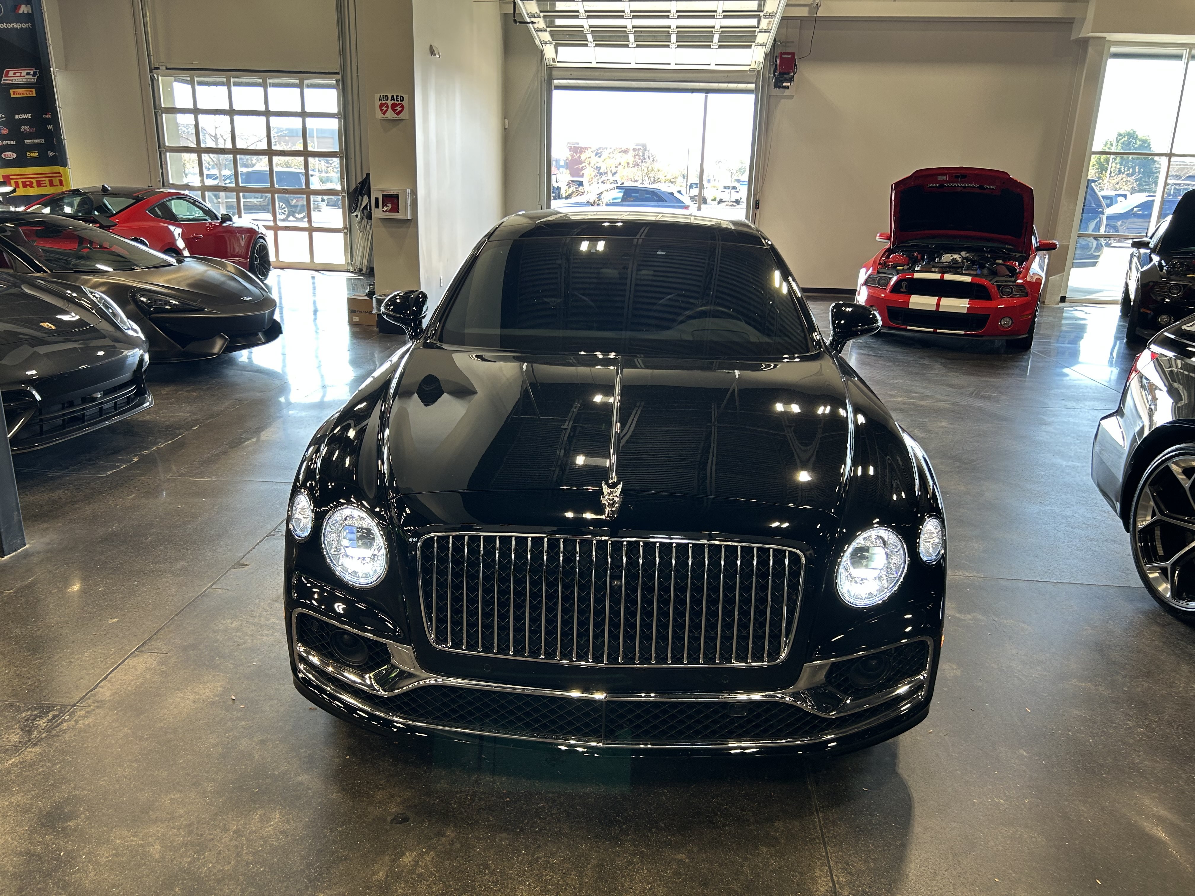 Used 2021 Bentley Flying Spur V8 AWD/4WD image 7
