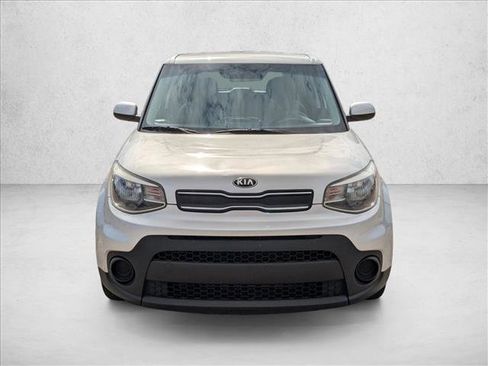 Used 2018 Kia Soul image 2