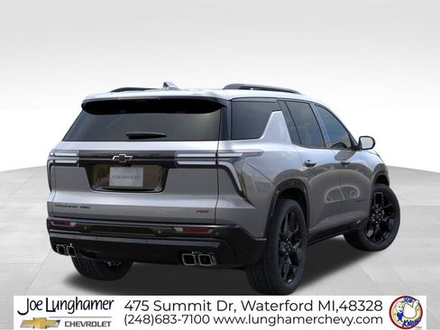 New 2026 Chevrolet Traverse RS w/ LPO, Floor Liner Package AWD/4WD image 4