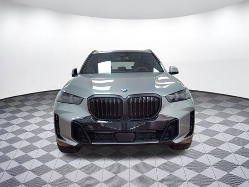 Used 2026 BMW X5 xDrive40i w/ M Sport Package image 5