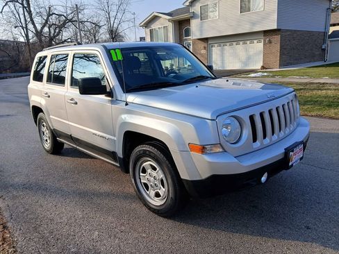 Used 2011 Jeep Patriot Sport w/ PWR Value Group image 4