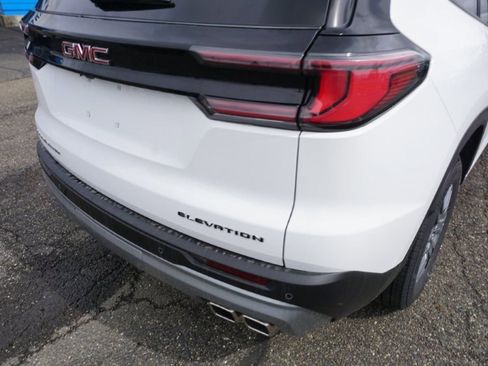 New 2025 GMC Acadia Elevation w/ LPO, Floor Liner Package image 7