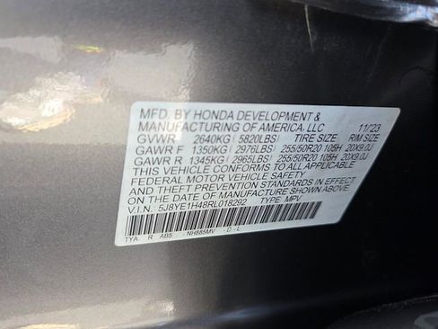 Certified 2024 Acura MDX SH-AWD w/ Technology Package image 6