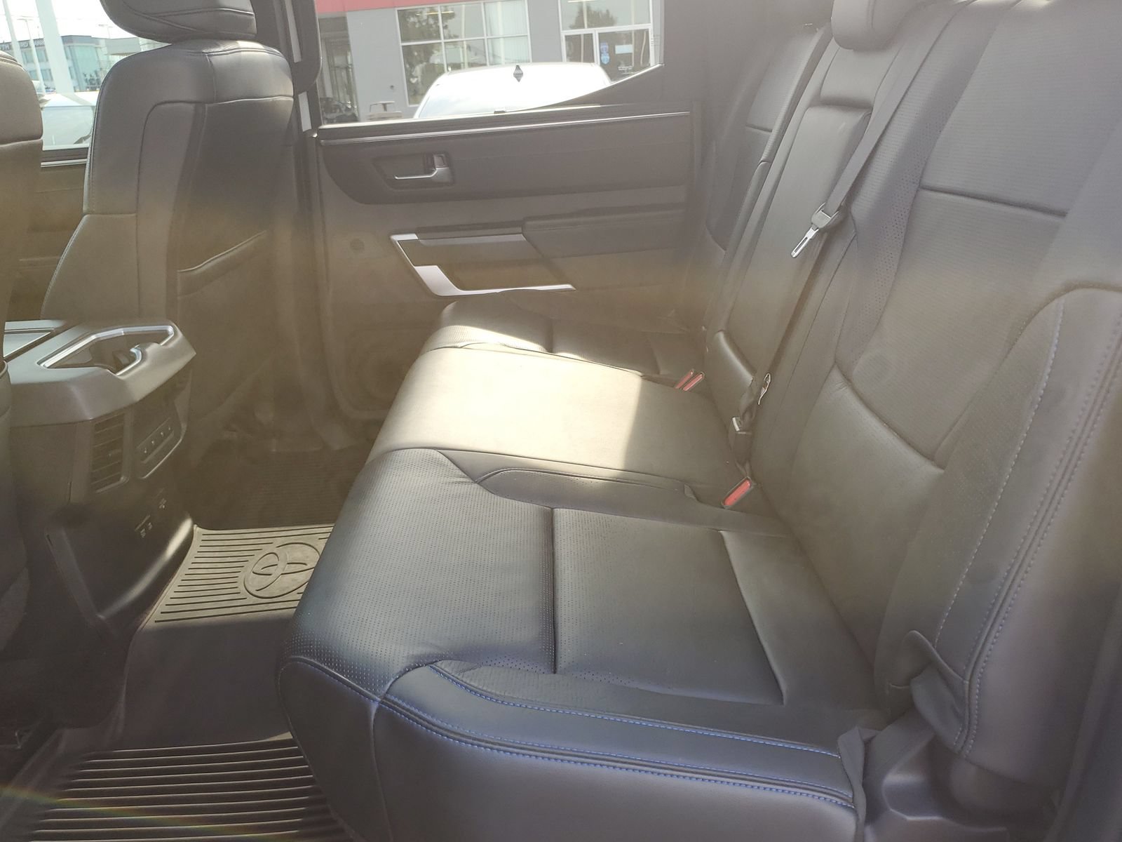 Used 2024 Toyota Tundra Platinum AWD/4WD image 12