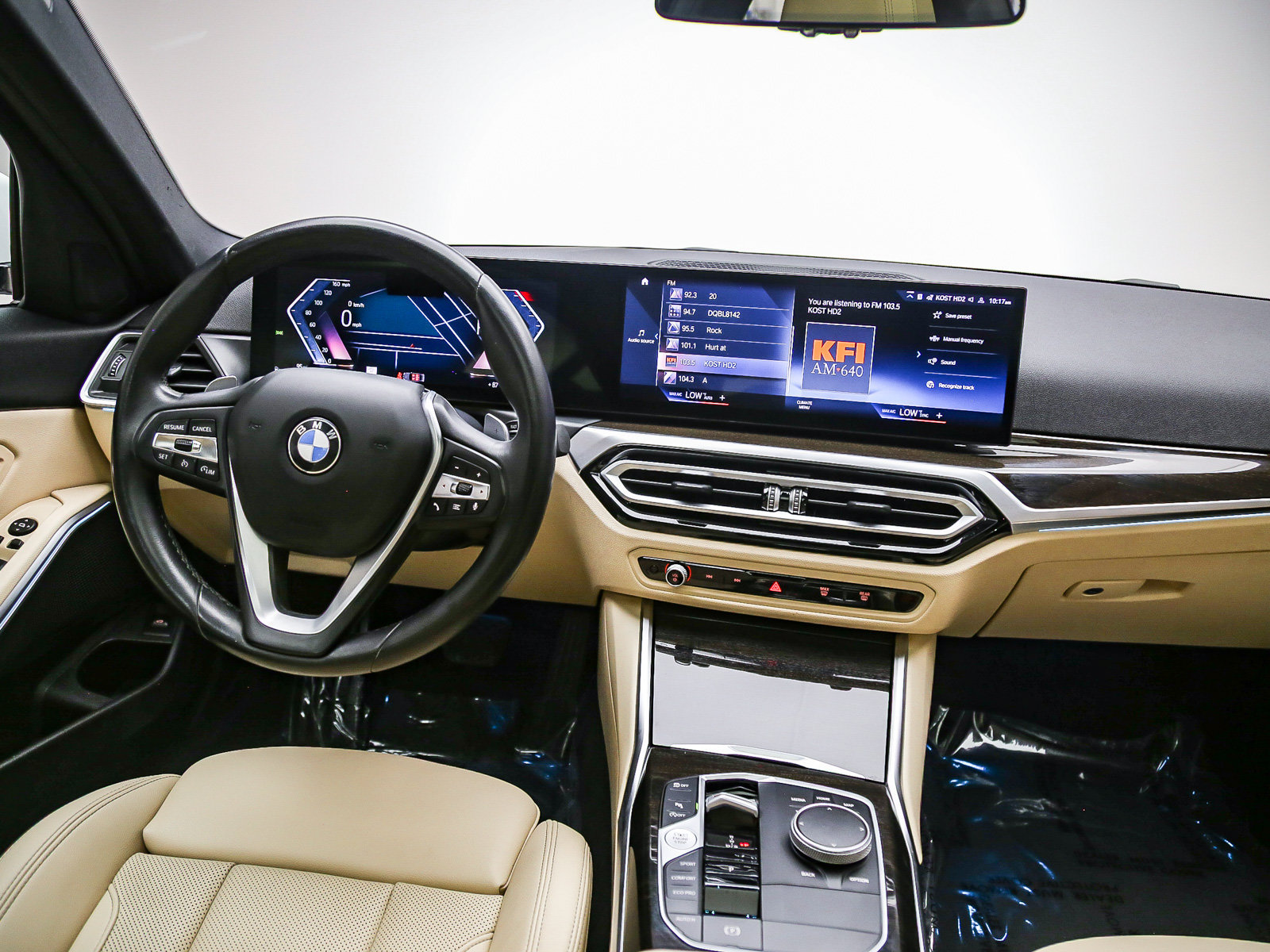 Used 2023 BMW 330i Sedan w/ Driving Assistance Package RWD image 12