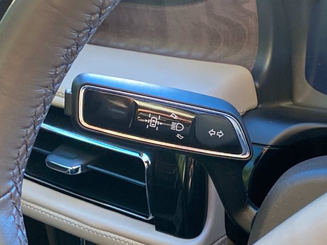 Used 2022 Lincoln Aviator Reserve w/ Equipment Group 201A AWD/4WD image 21