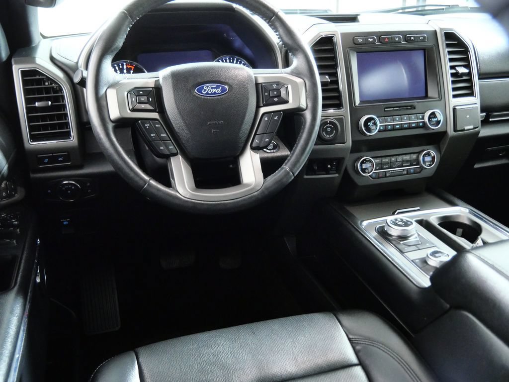 Used 2021 Ford Expedition XLT AWD/4WD image 4