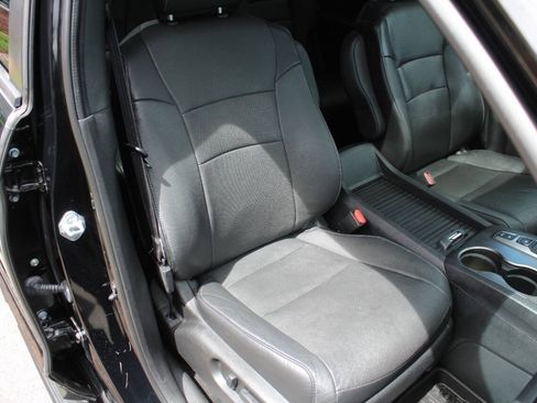 Used 2022 Honda Passport EX-L image 16