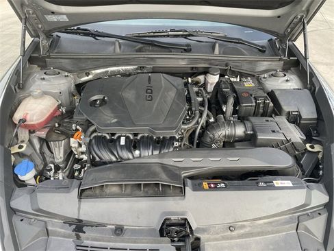 Used 2023 Hyundai Sonata SE w/ Preferred Accessory Package image 27