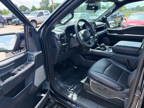 Used 2024 Ford F150 Lariat AWD/4WD image 35