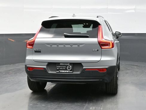 Certified 2026 Volvo XC40 B5 Plus w/ Protection Package Premier AWD/4WD image 6