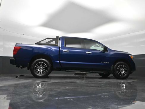Used 2021 Nissan Titan SV w/ Accessory Utility Package AWD/4WD image 31