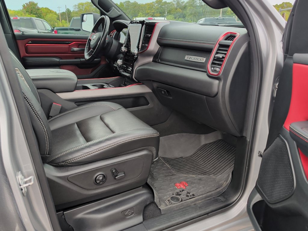 Used 2019 RAM 1500 Rebel w/ Rebel Level 2 Equipment Group AWD/4WD image 40