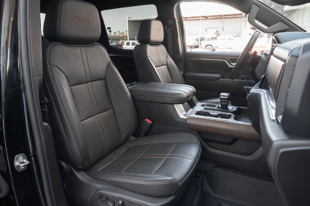 Used 2024 Chevrolet Silverado 1500 High Country RWD image 45