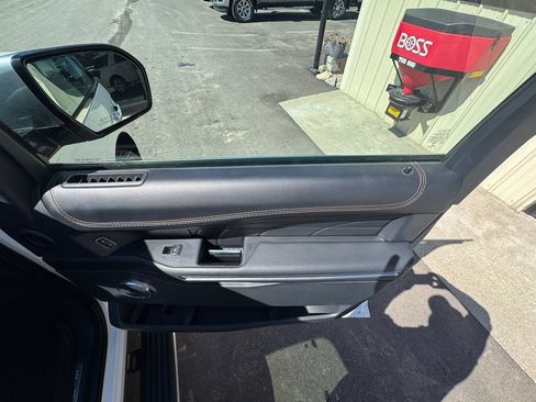 Used 2022 Ford Expedition Platinum AWD/4WD image 28