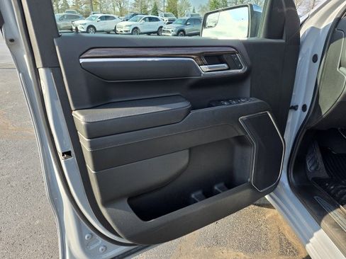 Used 2024 Chevrolet Silverado 1500 LT image 21