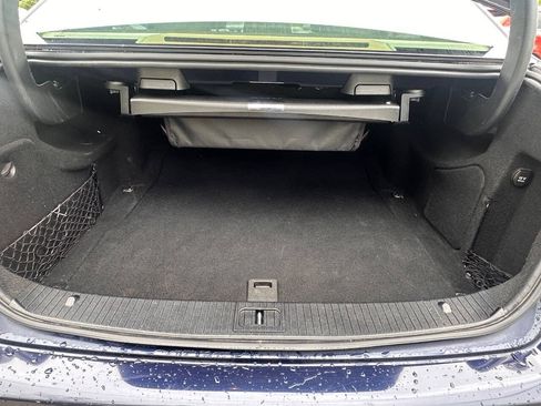 Used 2014 Mercedes-Benz E 350 4MATIC Sedan image 18