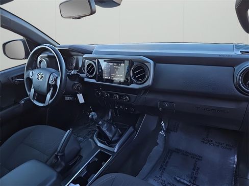 Used 2019 Toyota Tacoma TRD Sport image 20
