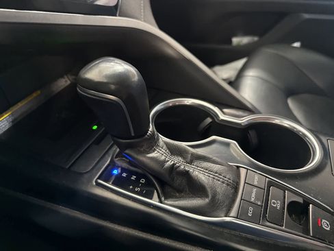 Used 2019 Toyota Camry XSE w/ Carpet Mat Package FWD image 25