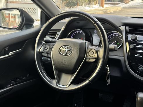 Used 2019 Toyota Camry SE image 26