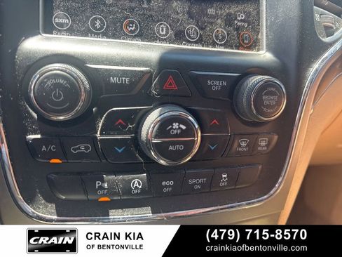 Used 2018 Jeep Grand Cherokee Limited AWD/4WD image 13