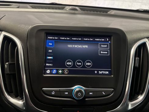 Used 2020 Chevrolet Equinox LT w/ Driver Convenience Package AWD/4WD image 6