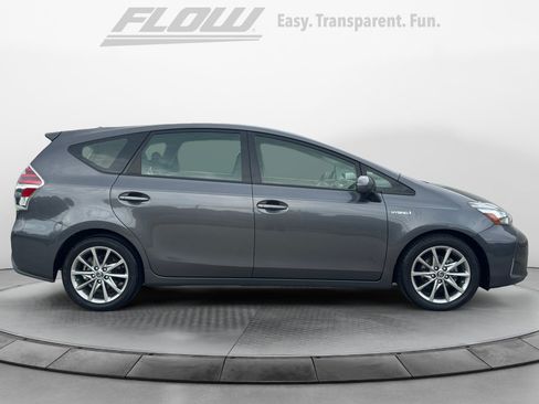 Used 2015 Toyota Prius V Five w/ Advanced Technology Package FWD image 10