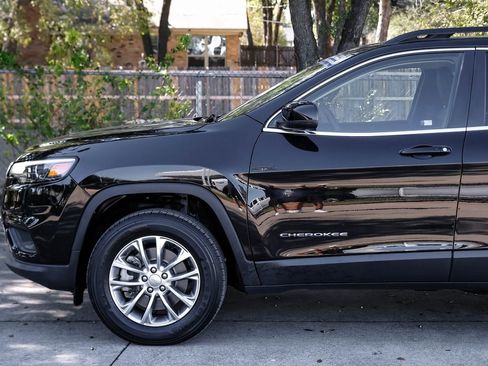 Used 2022 Jeep Cherokee Latitude Lux image 21