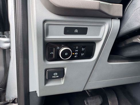 Used 2025 Ford F150 XLT w/ Equipment Group 301A Standard AWD/4WD image 29