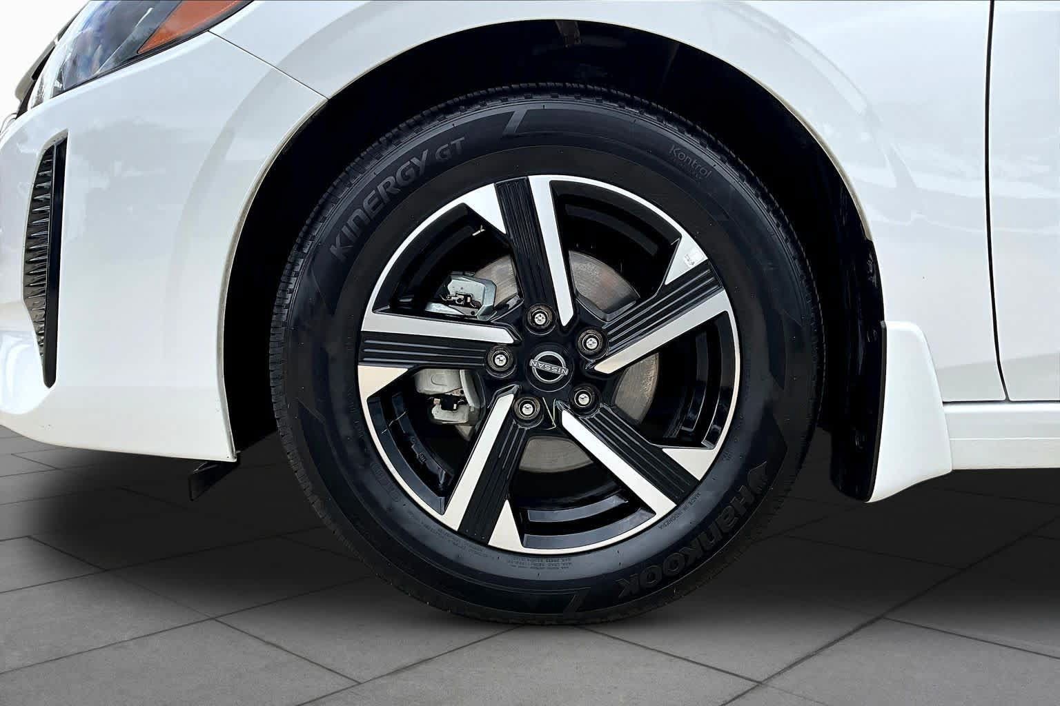 Used 2025 Nissan Sentra SV w/ Trunk Package FWD image 10