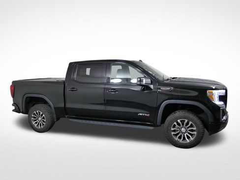 Used 2022 GMC Sierra 1500 AT4 w/ AT4 Preferred Package AWD/4WD image 2