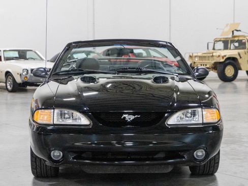 Used 1996 Ford Mustang Cobra RWD image 9