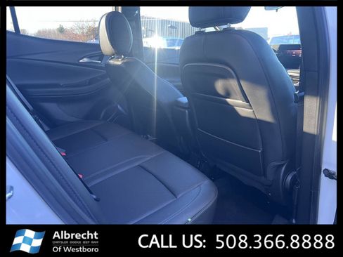 Used 2025 Buick Encore GX Sport Touring w/ Advanced Technology Package image 17