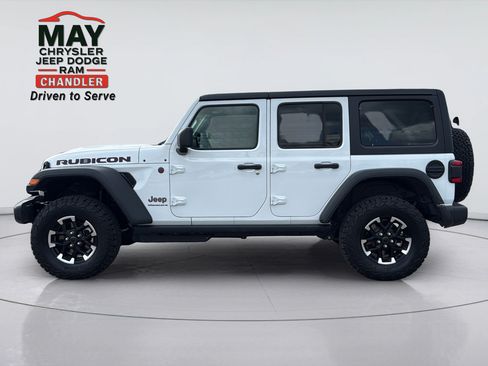 Certified 2026 Jeep Wrangler Unlimited Rubicon AWD/4WD image 4