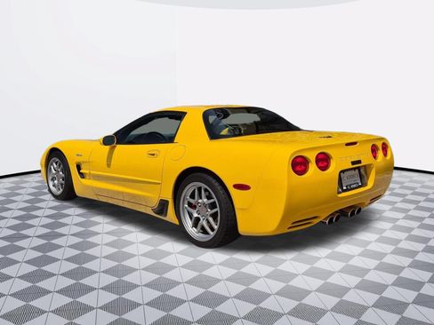 Used 2002 Chevrolet Corvette Z06 w/ Memory Pkg RWD image 5